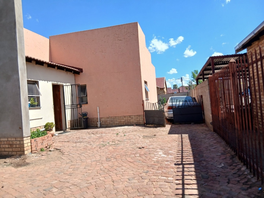 2 Bedroom Property for Sale in Grasslands Free State